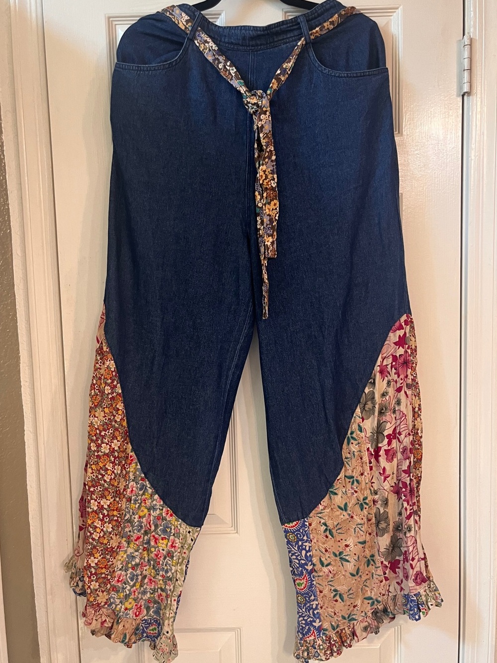 NWT Young Threads Boho Patchwork Wide-Leg Jeans - Navy Floral